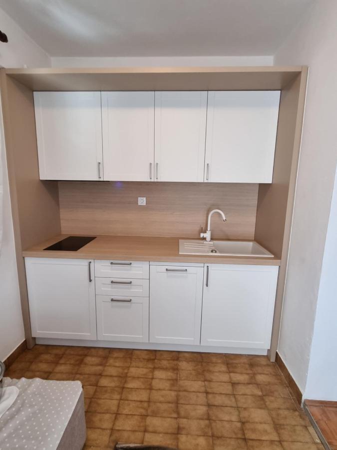 Apartments Villa Jusup スタリグラード エクステリア 写真